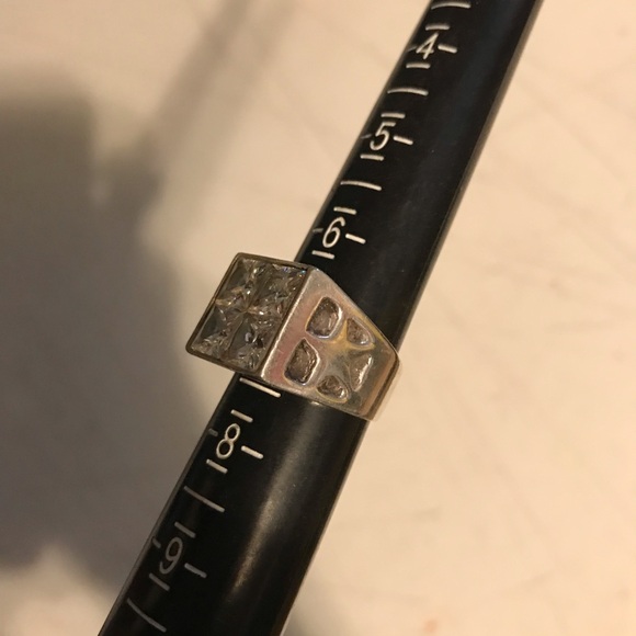 Unique Silver ring - Picture 3 of 5